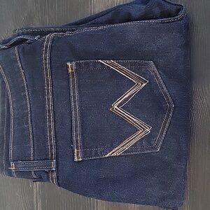 Wrangler Q-Baby 11/22